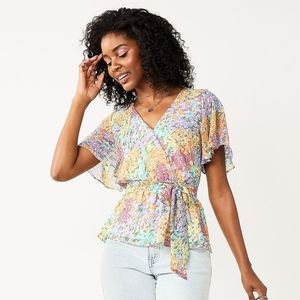 Flutter Sleeve Peplum